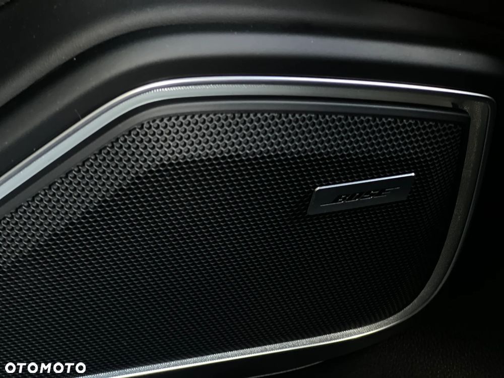 Porsche Panamera - 21
