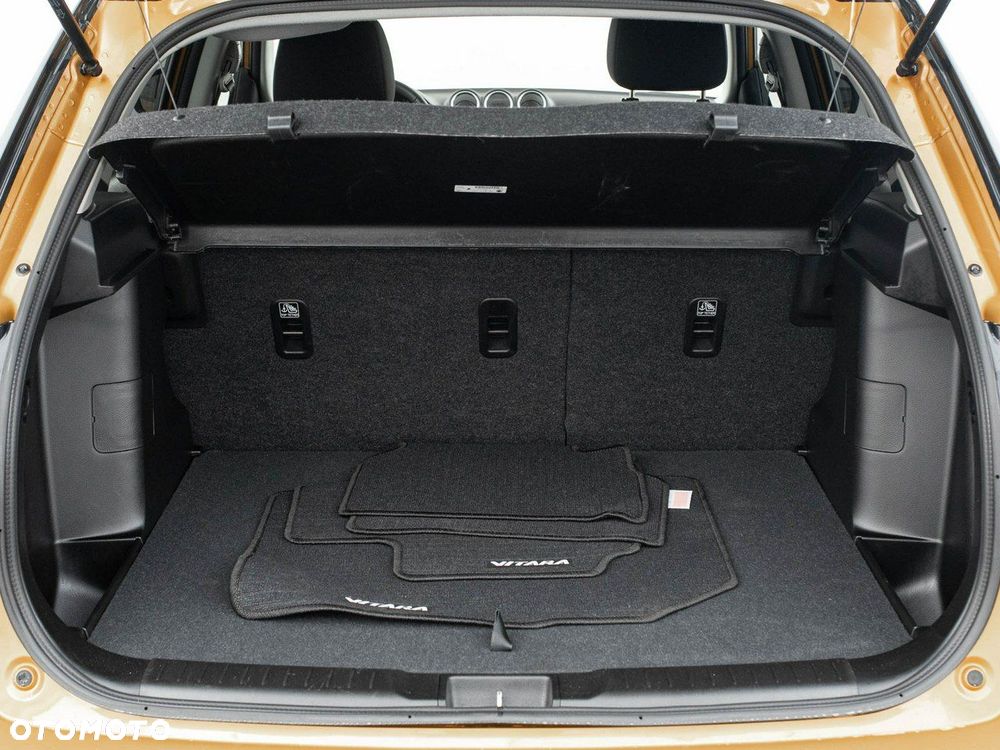 Suzuki Vitara 1.4 Boosterjet SHVS Premium 4WD - 31