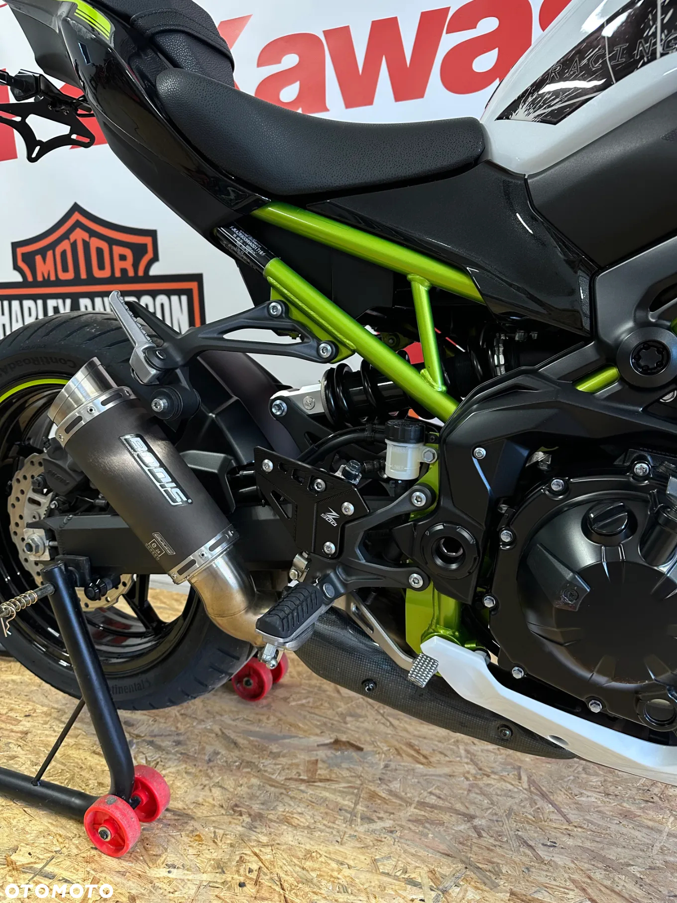 Kawasaki ZR - 3