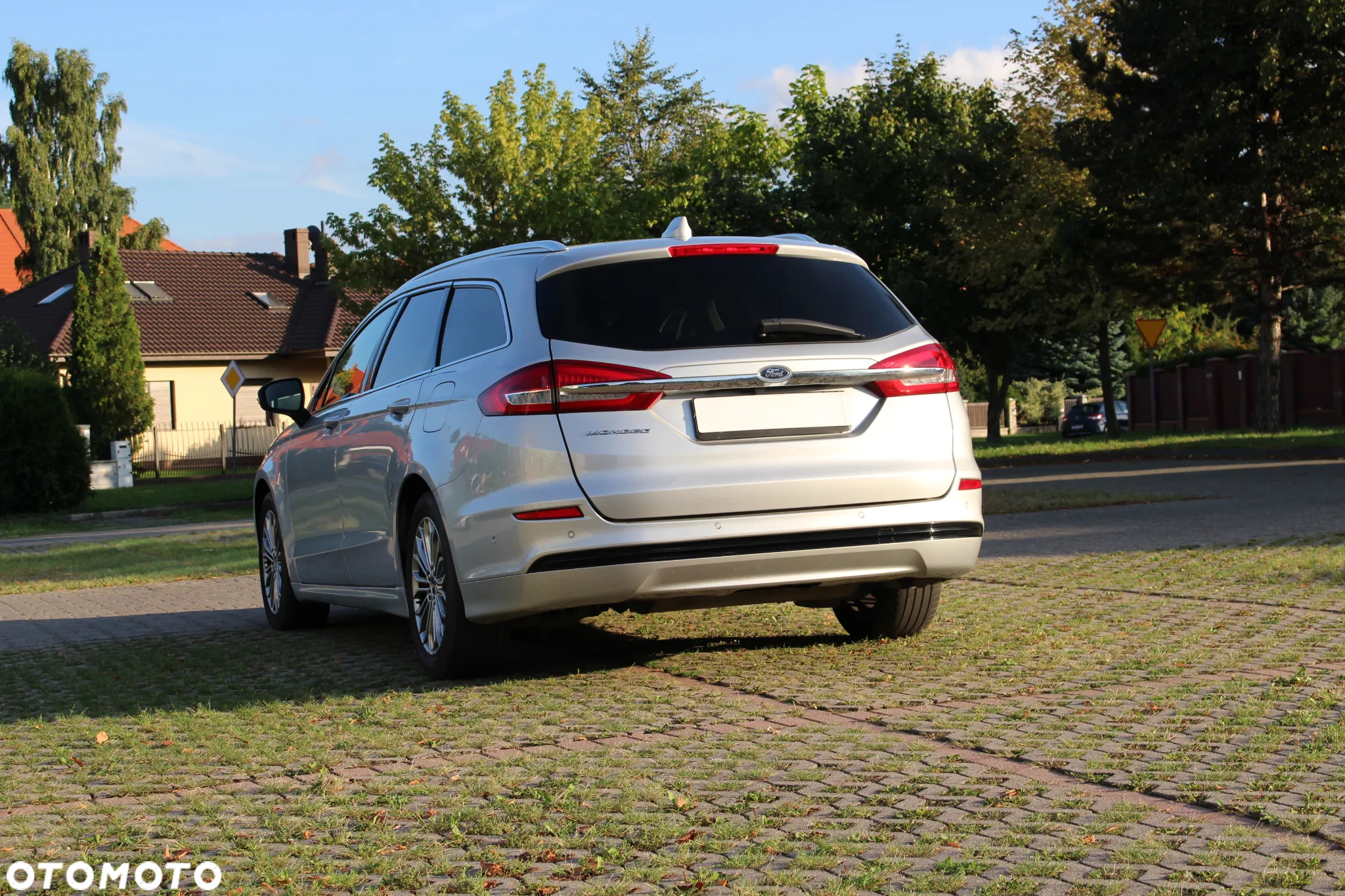 Ford Mondeo 2.0 EcoBlue Titanium - 10