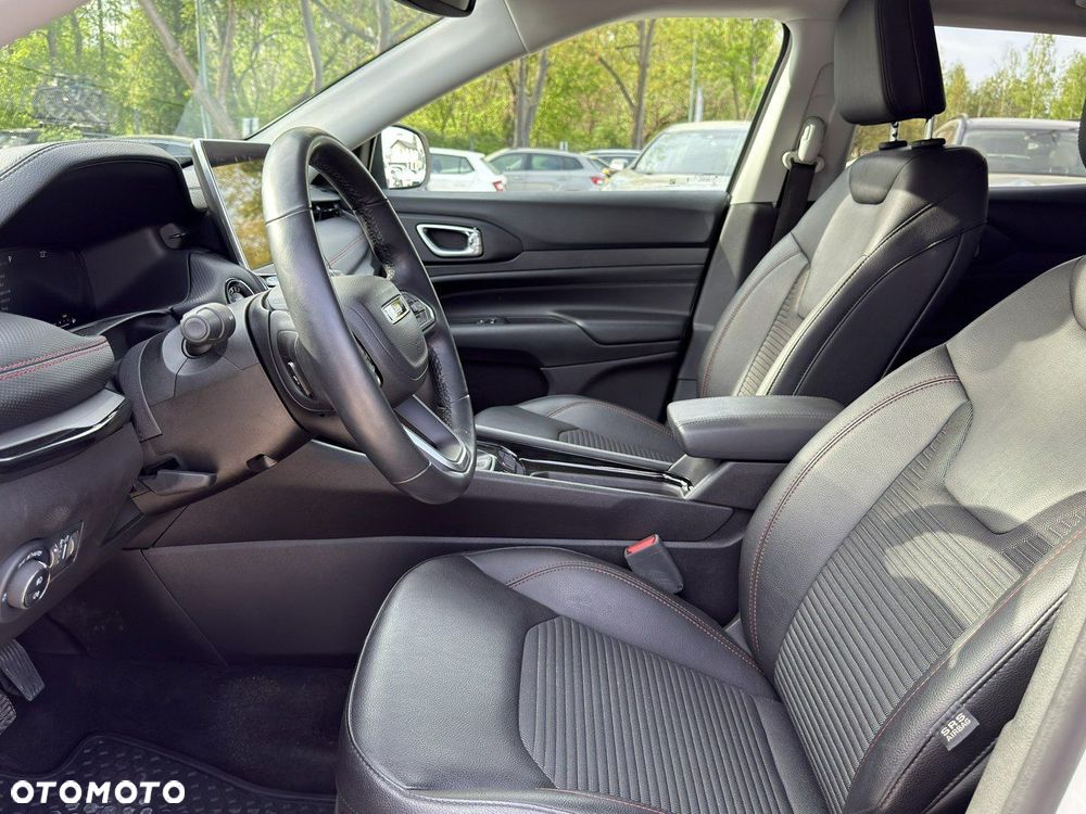 Jeep Compass - 12