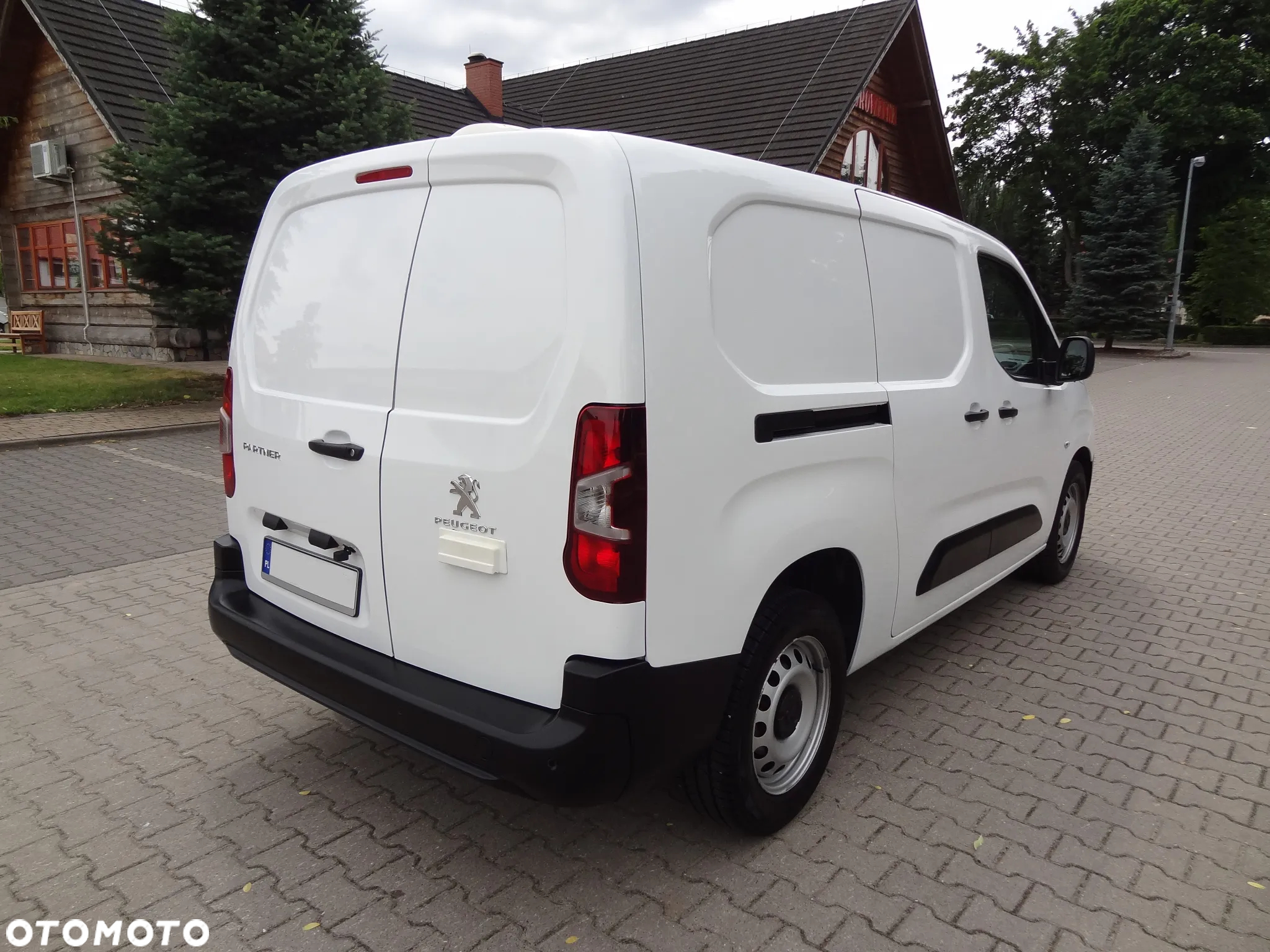Peugeot Partner LONG Full Opcja Pakiet Terenowy! - 10