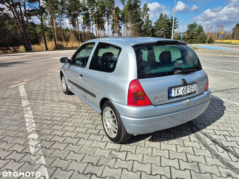 Renault Clio 2.0 16V Sport - 6