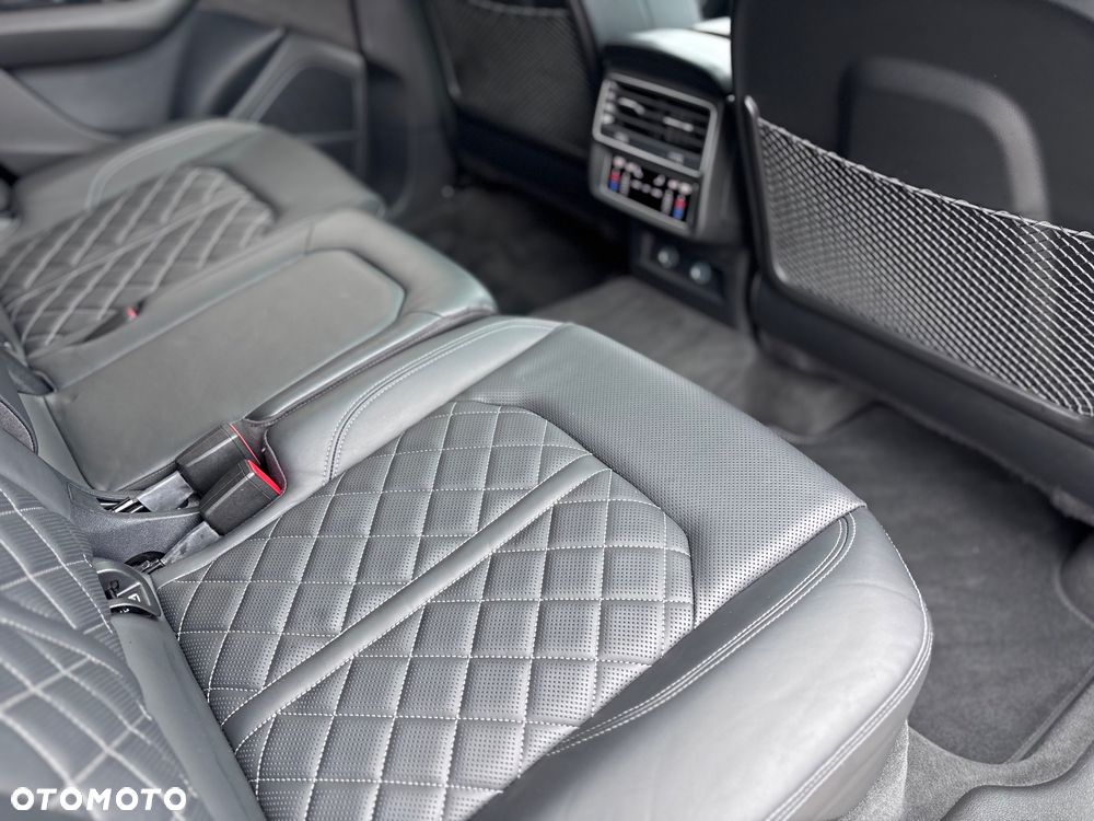 Audi Q8 45 TDI mHEV Quattro Tiptronic - 36