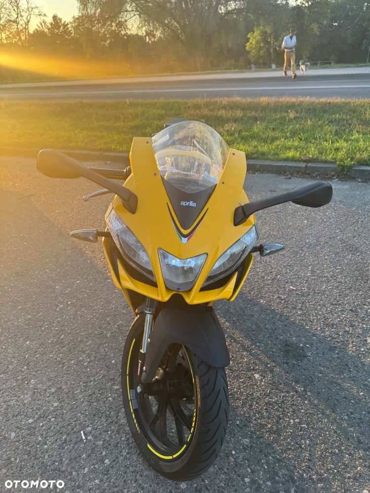 Aprilia RS - 12