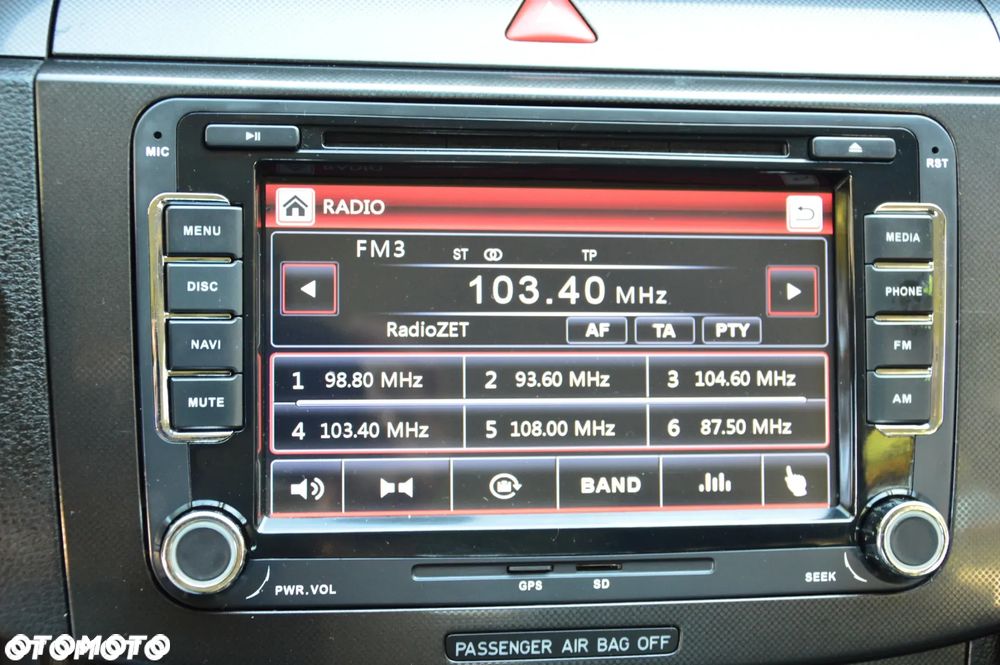 Volkswagen Passat 1.6 Trendline - 25