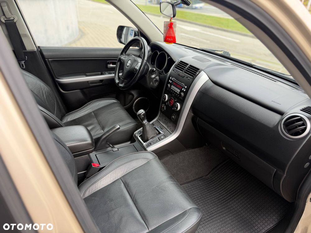 Suzuki Grand Vitara 1.9 DDiS De Luxe EU5 - 18