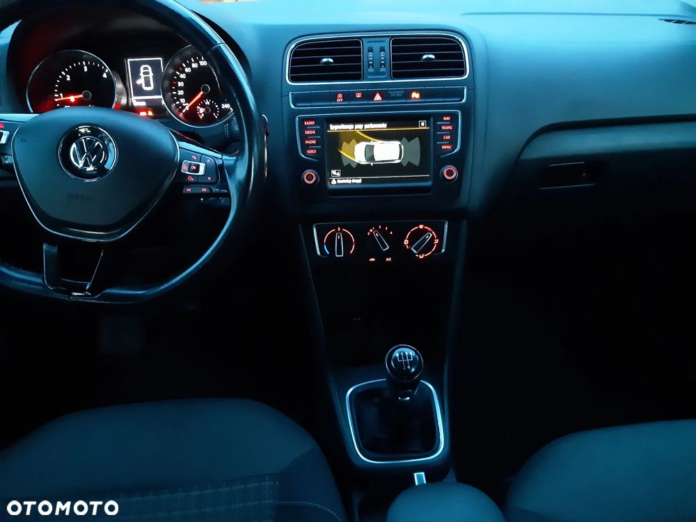 Volkswagen Polo - 17
