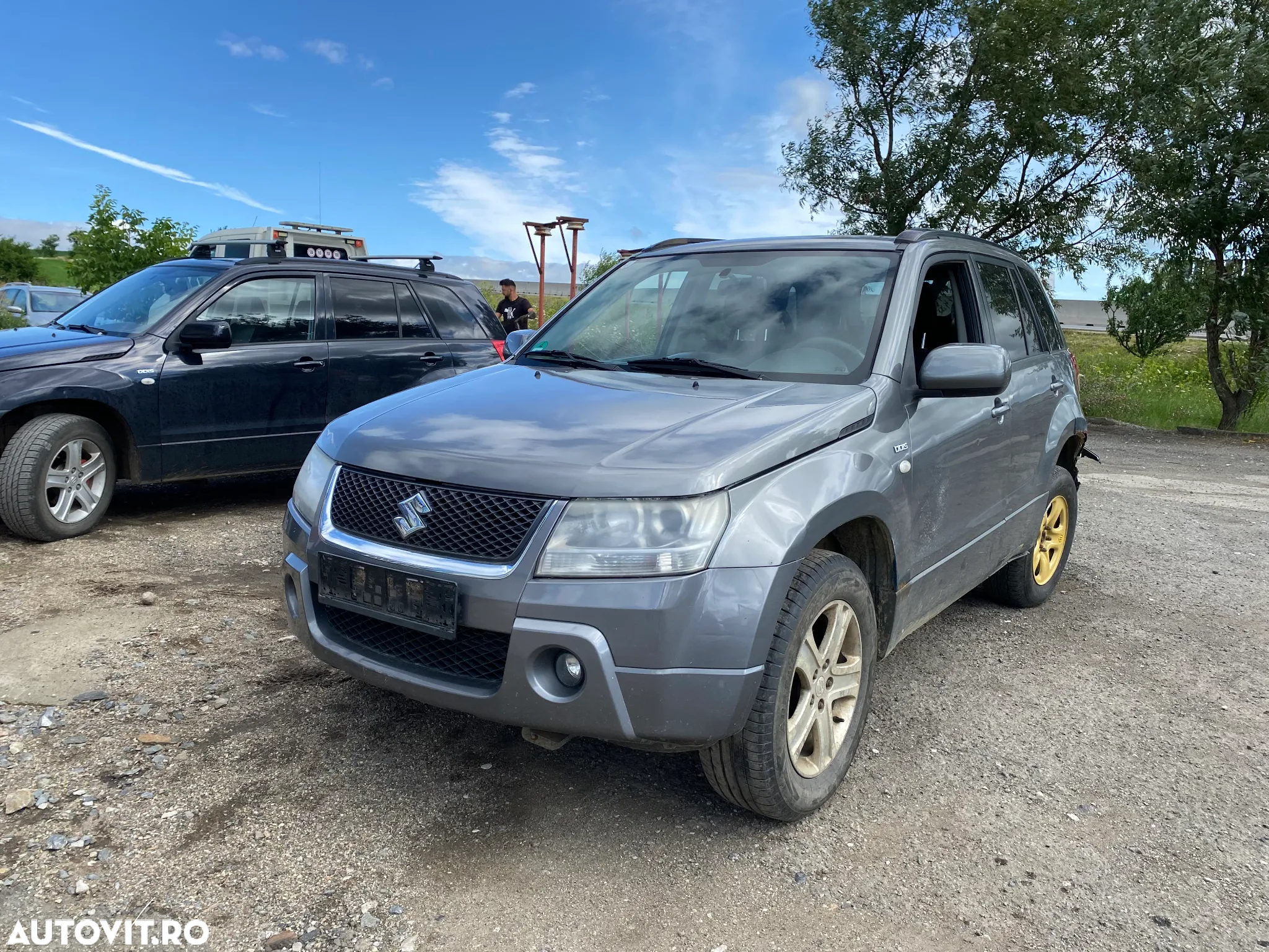 Dezmembrez piese Suzuki Grand Vitara - 3