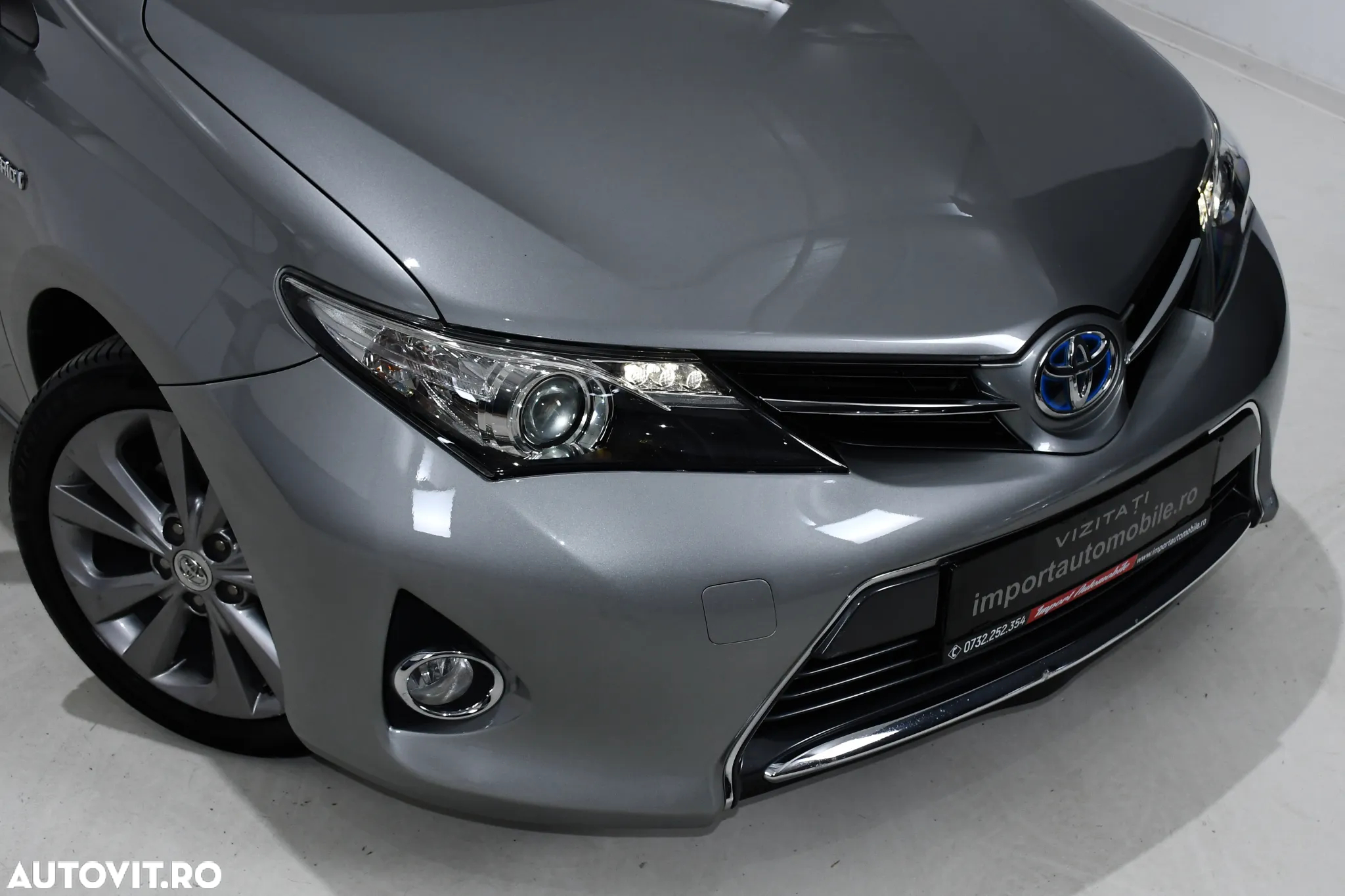 Toyota Auris 1.8 VVT-i Hybrid Automatik Comfort - 18