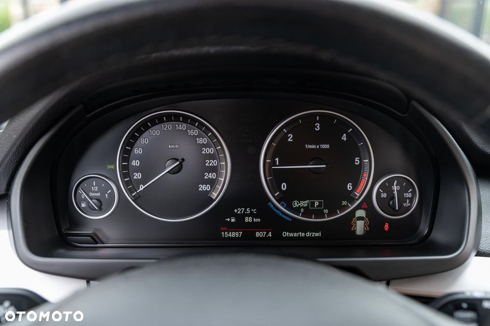 BMW X5 xDrive25d - 27