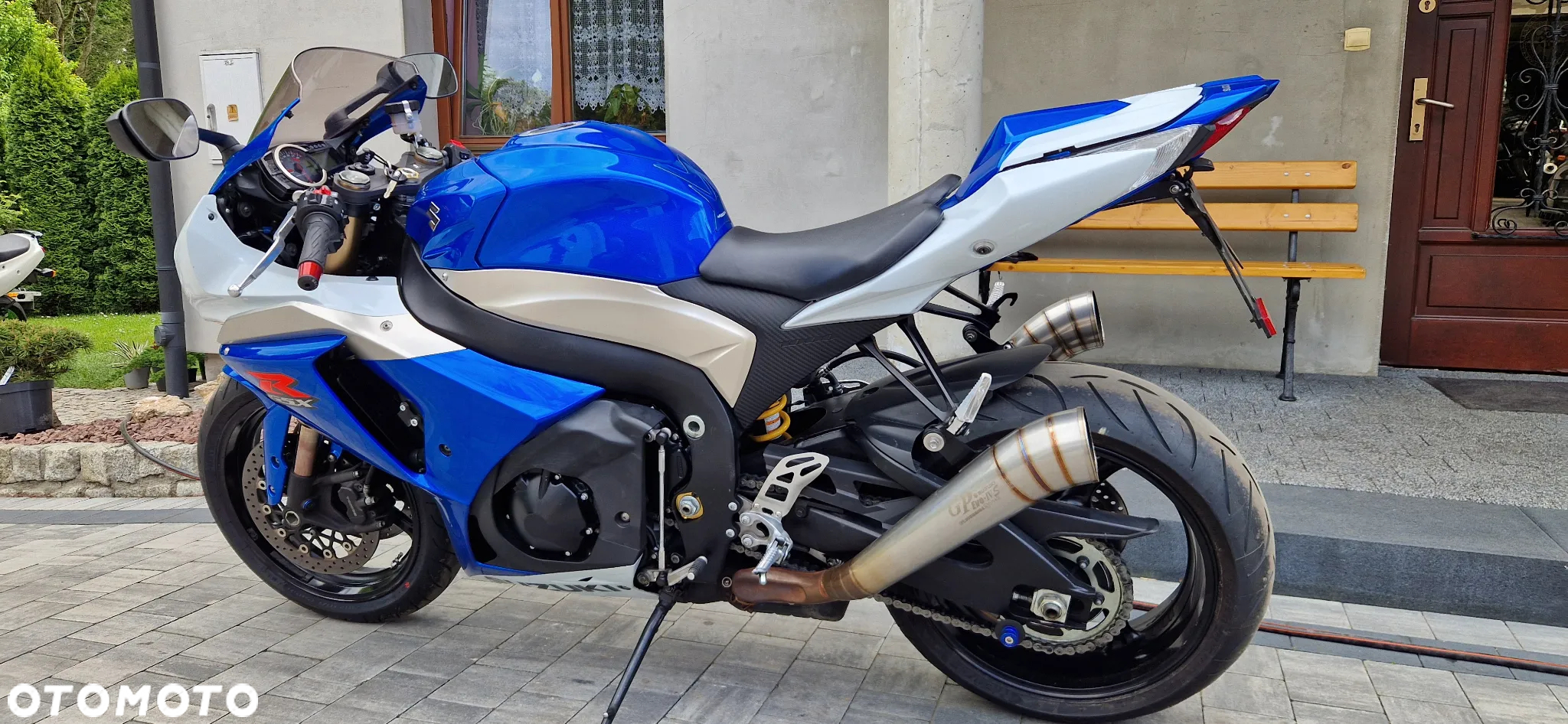 Suzuki GSX-R - 15
