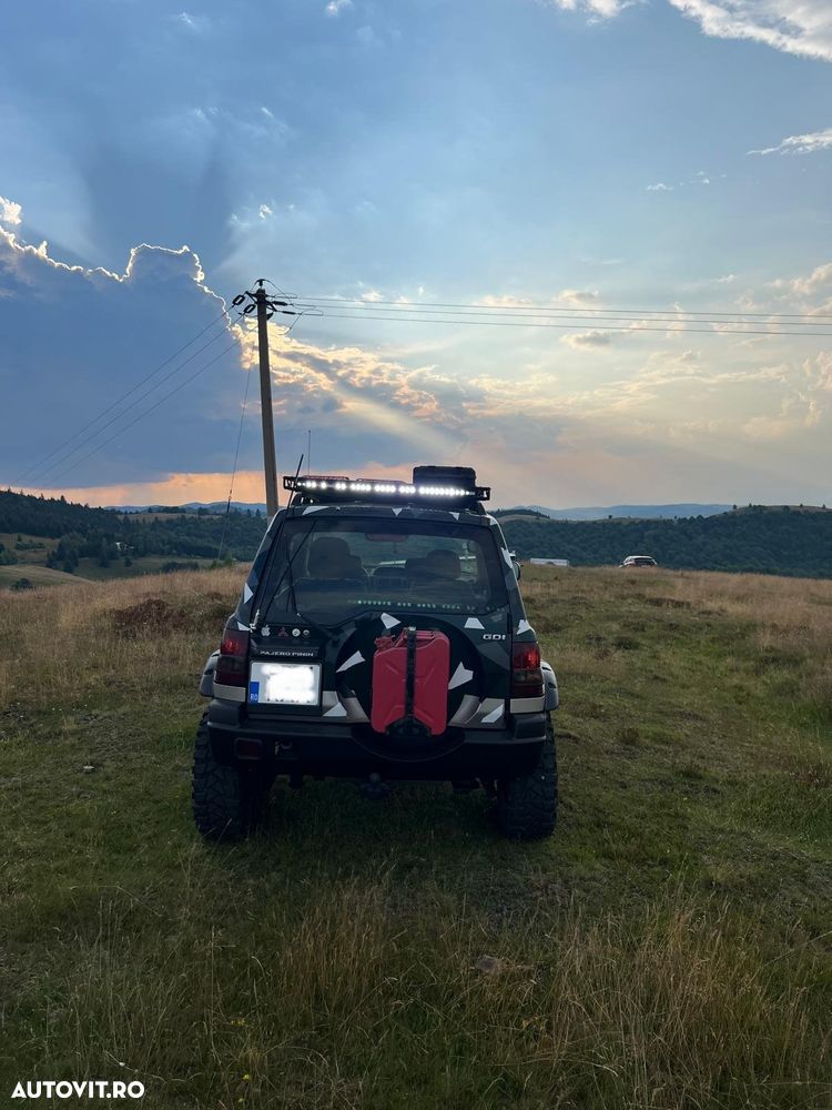 Mitsubishi Pajero Pinin - 14