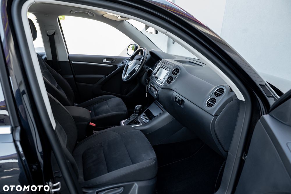 Volkswagen Tiguan 2.0 TSI 4Motion DSG Sport & Style - 23