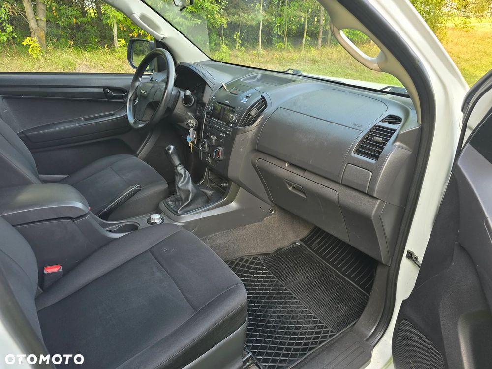 Isuzu D-Max 2.5 EC LS - 14