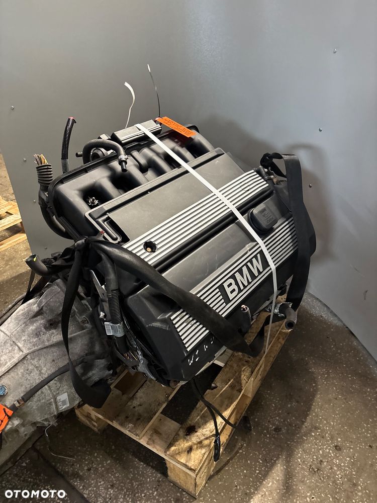 Silnik komplt BMW 2.2  520i 100% ok e60 e61 226s1 m54b22s1 170 koni - 3