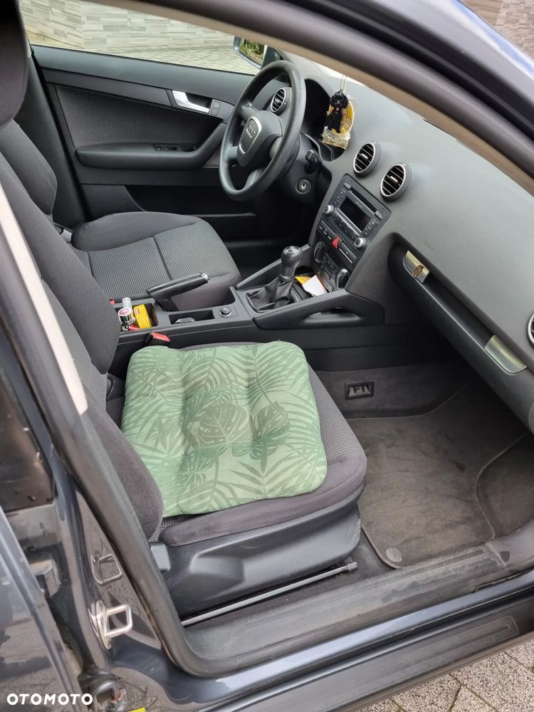 Audi A3 Sportback 1.9 TDI Attraction - 8