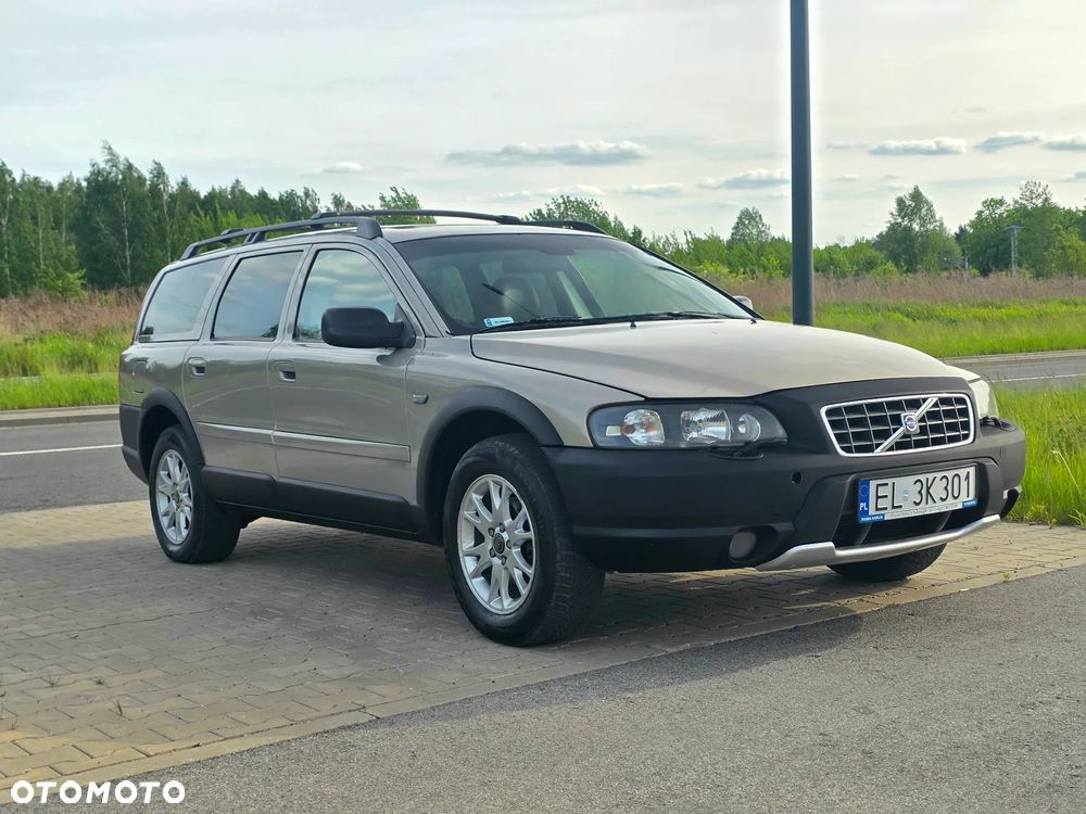 Volvo XC 70 - 4