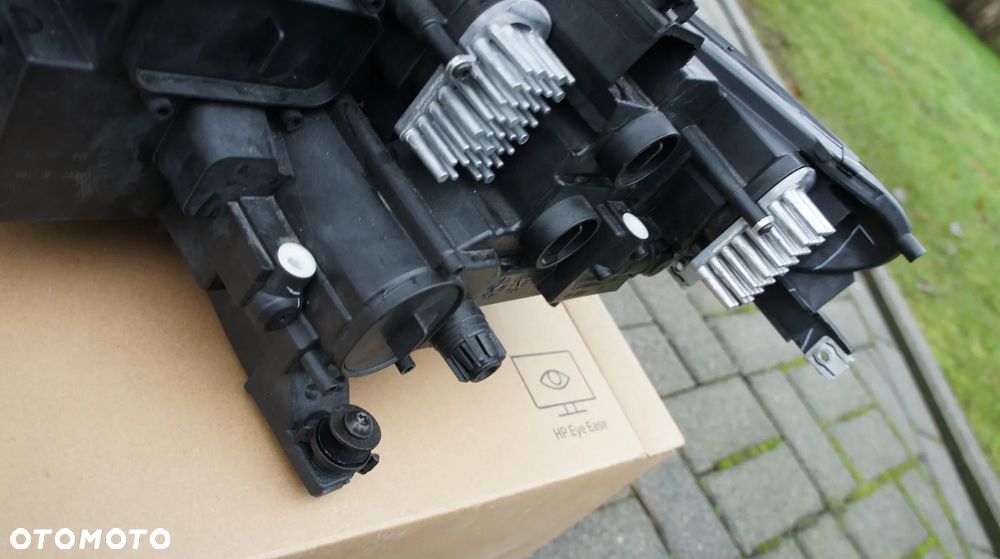 PRZEDNIA LEWA PRAWA LAMPA VW TIGUAN II ALLSPACE LIFT IQ LIGHT 5NN - 13