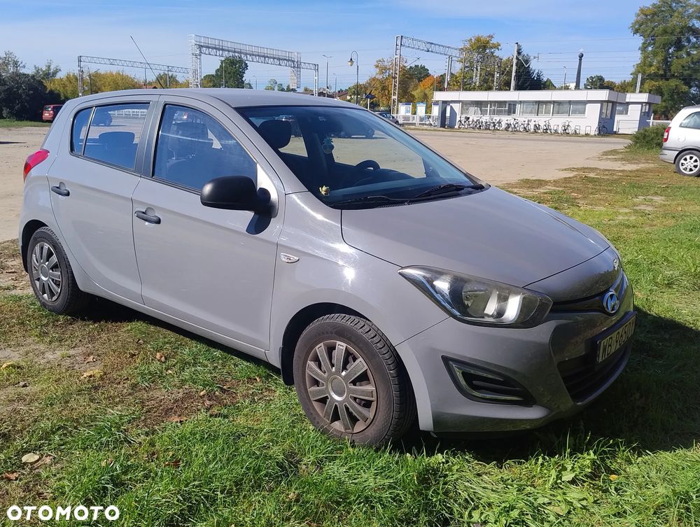Hyundai i20 - 25