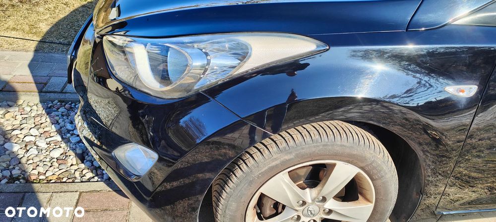 Hyundai Elantra 1.6 Comfort - 20