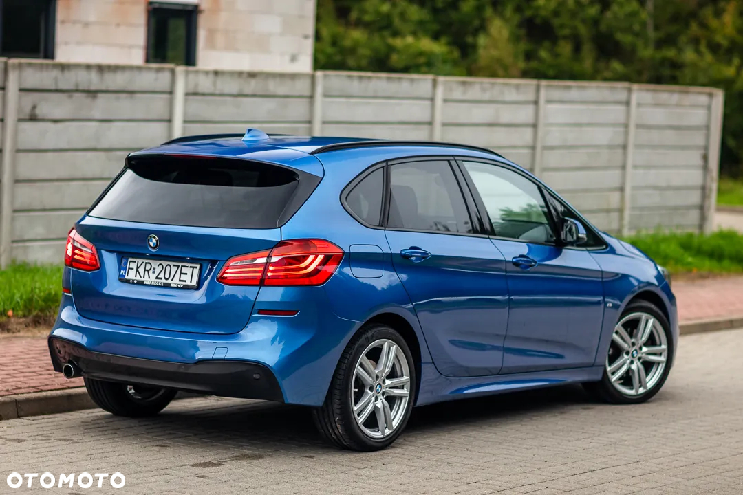 BMW Seria 2 220d Active Tourer - 11
