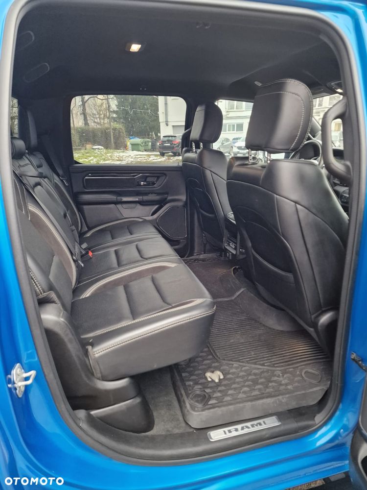 RAM 1500 5.7 Crew Cab Laramie - 20