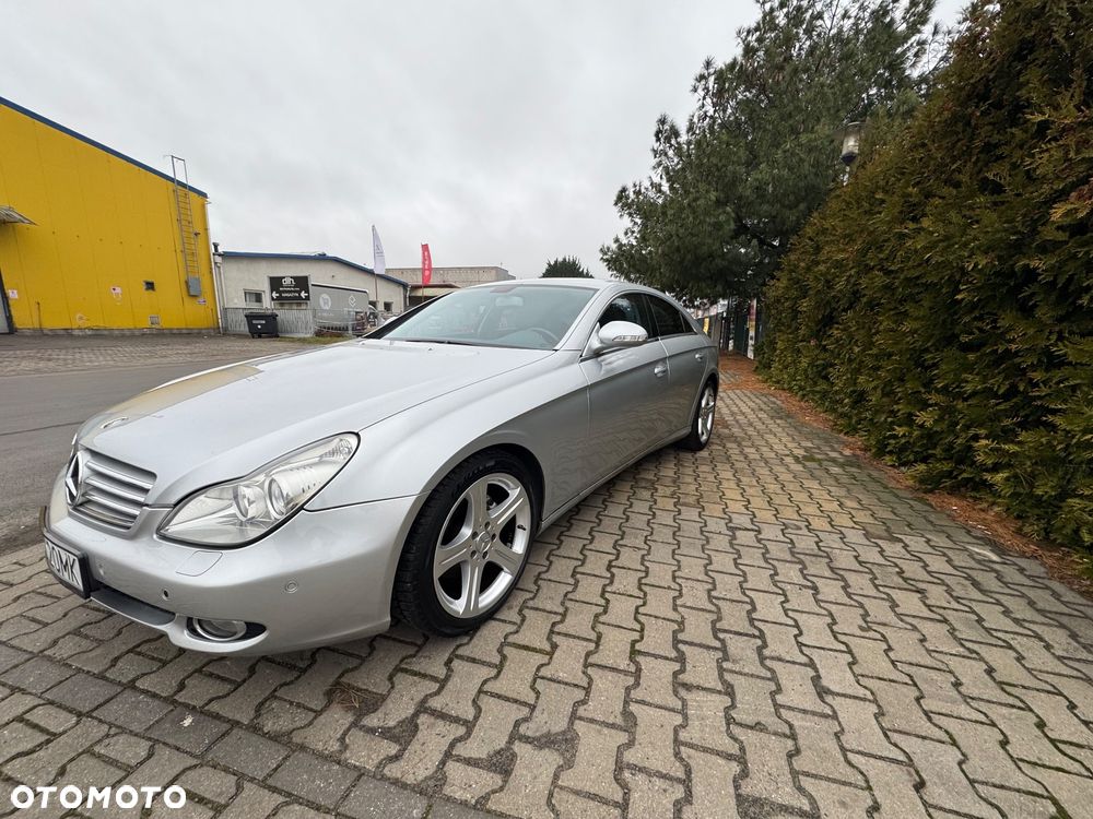 Mercedes-Benz CLS - 21