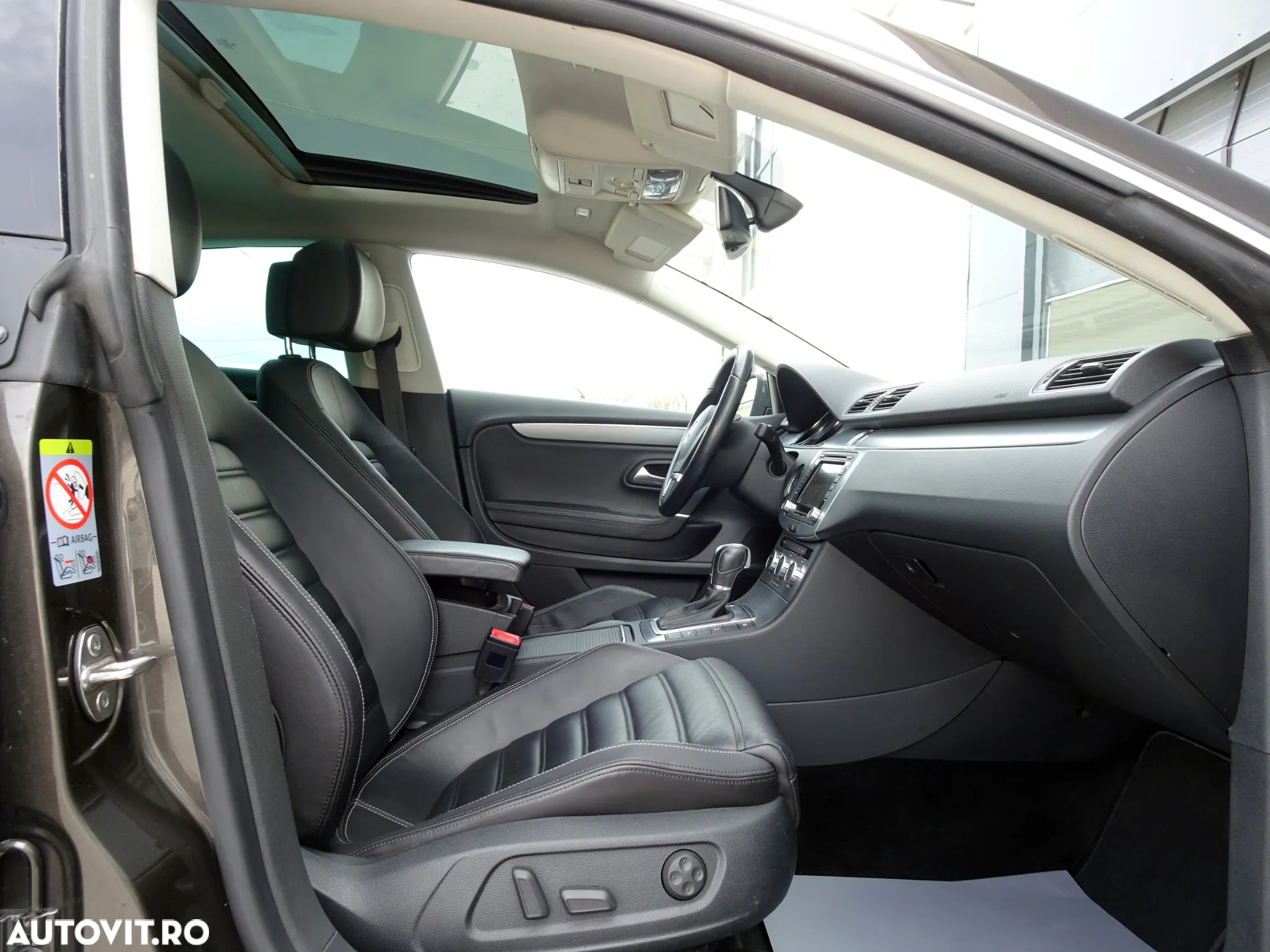 Volkswagen Passat CC 2.0 TDI BlueMotion Technology DSG - 4