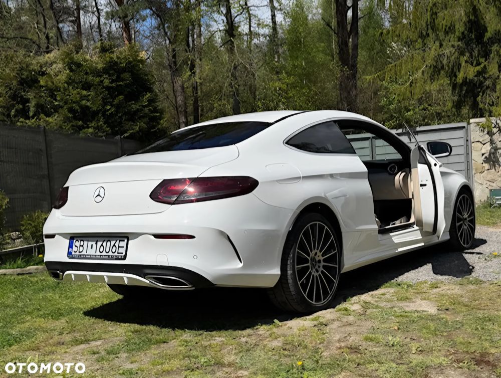 Mercedes-Benz Klasa C 200 4-Matic 9G-Tronic - 7