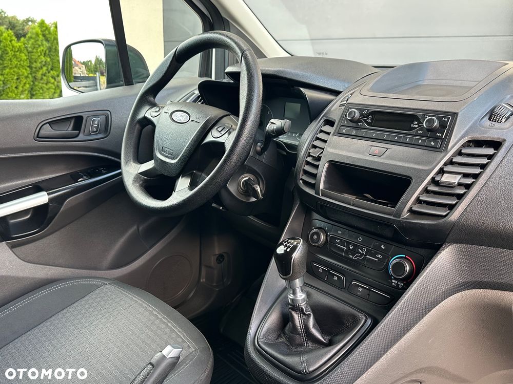 Ford Connect - 36