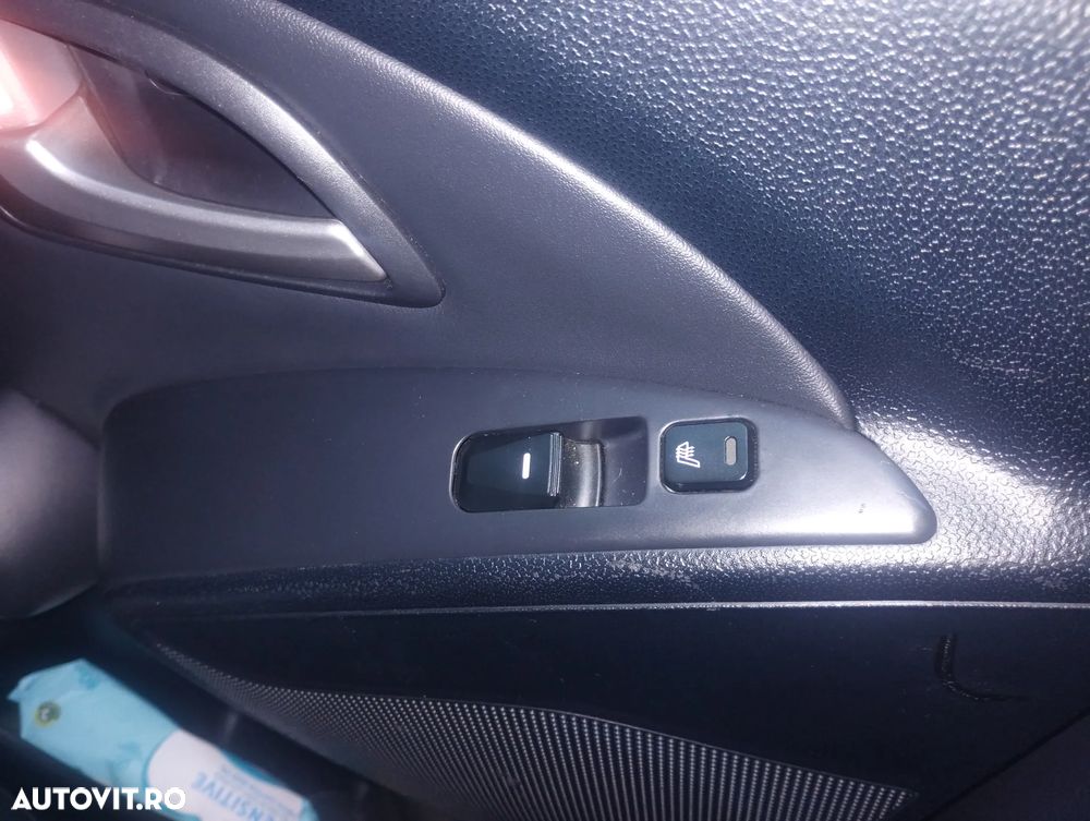 Hyundai ix35 2.0 CRDI 4WD Comfort - 16