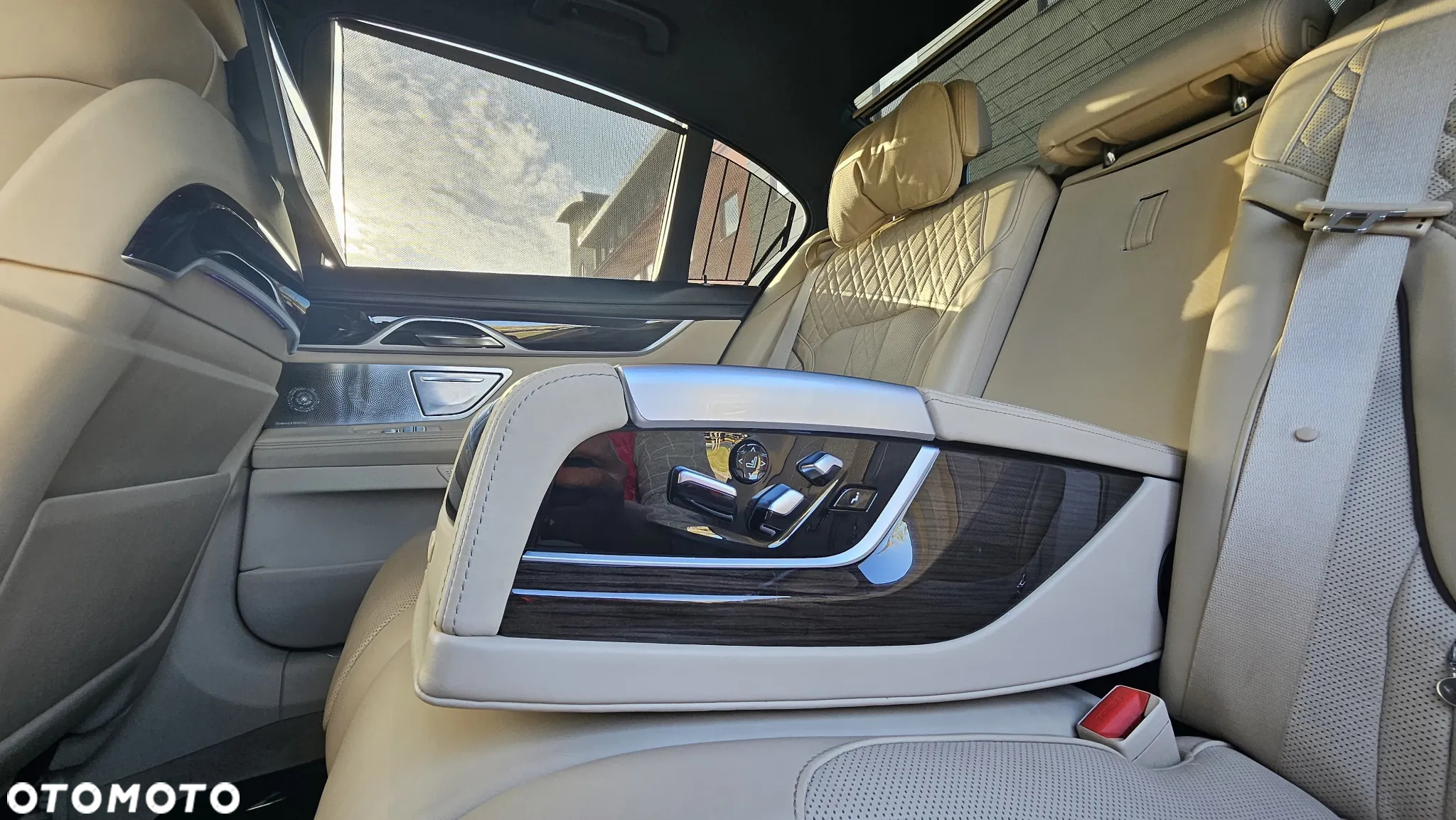 BMW Seria 7 740d xDrive - 9