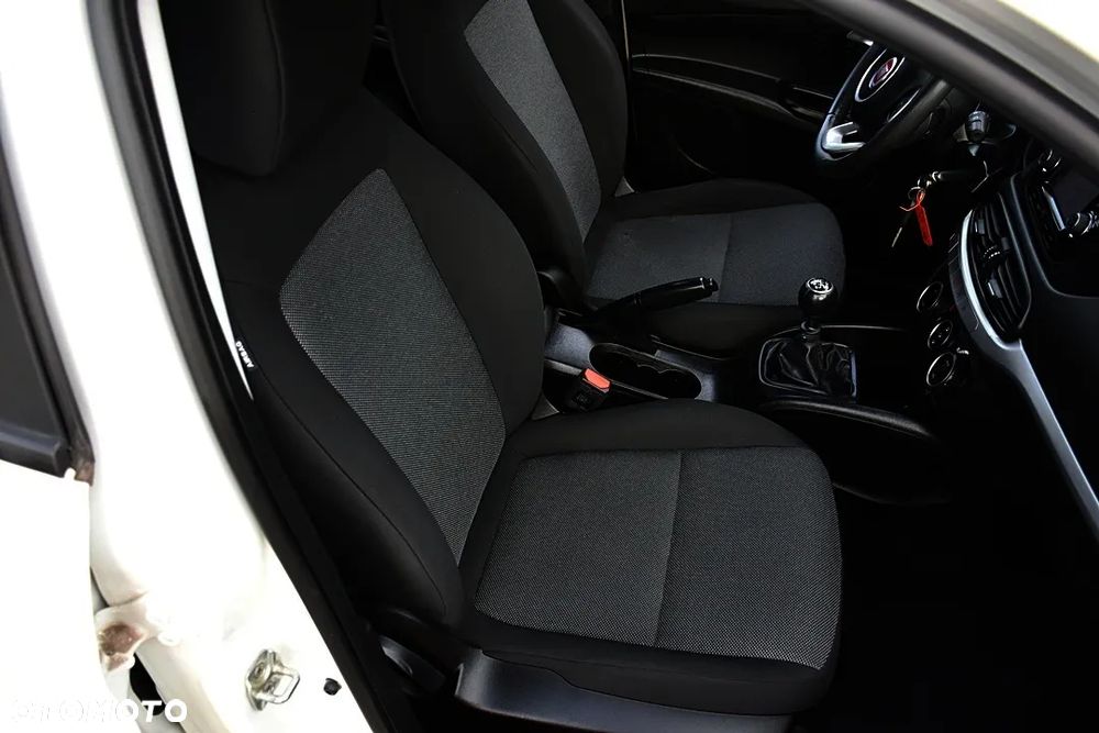 Fiat Tipo 1.4 16V More - 33