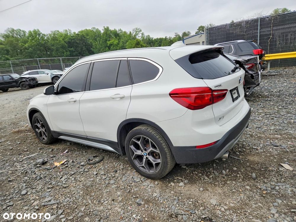 BMW X1 - 4