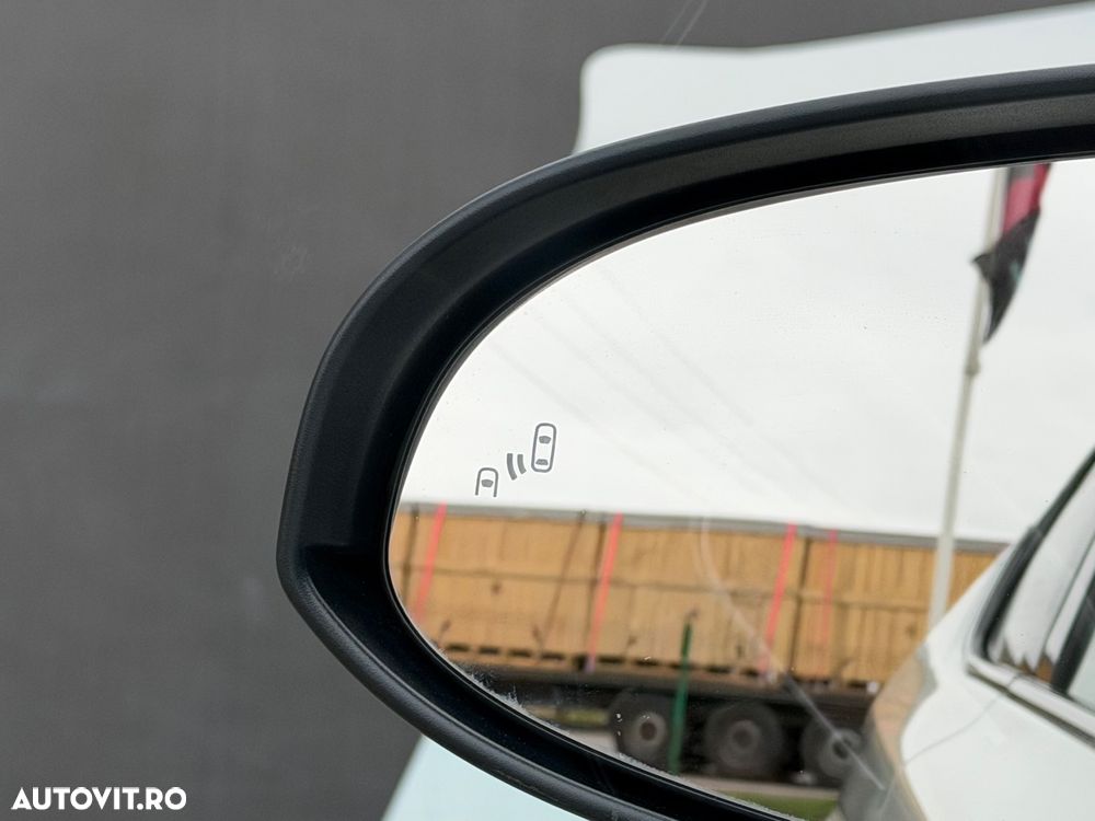 Toyota C-HR Lounge - 28