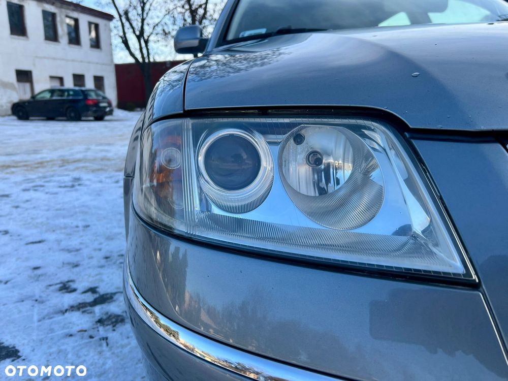 Volkswagen Passat - 9