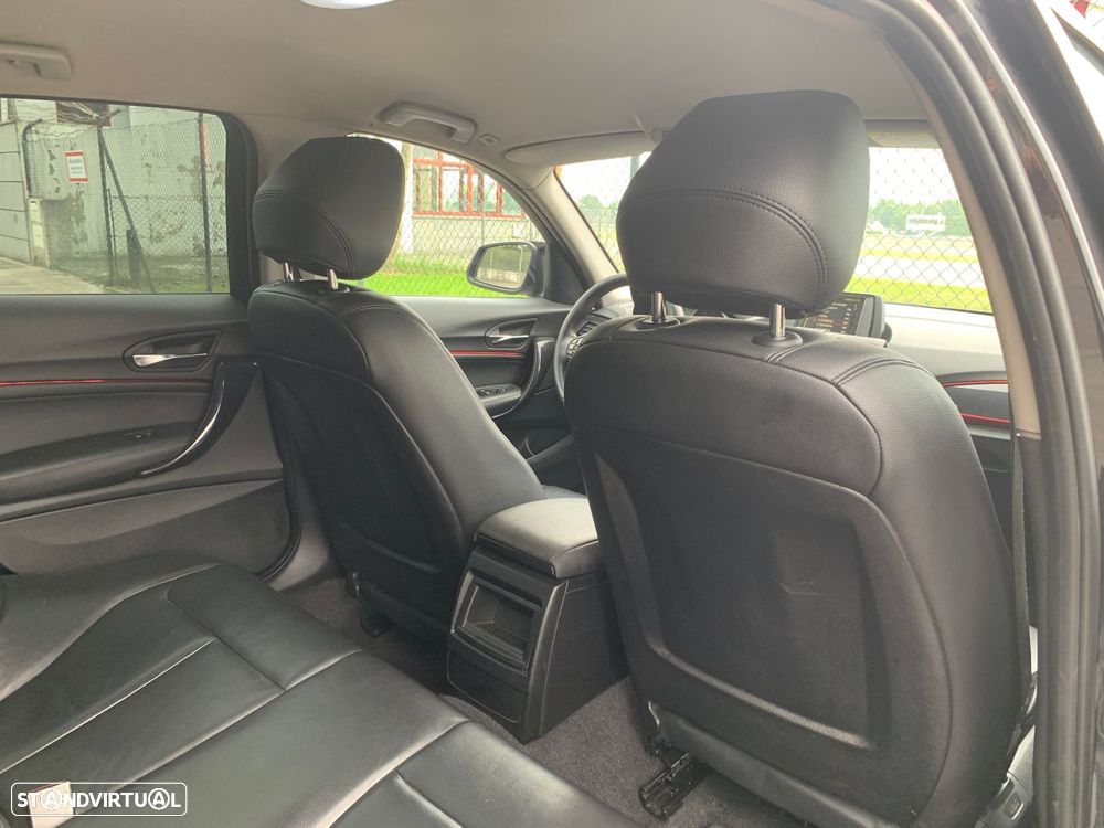 BMW 116 d Pack M - 22
