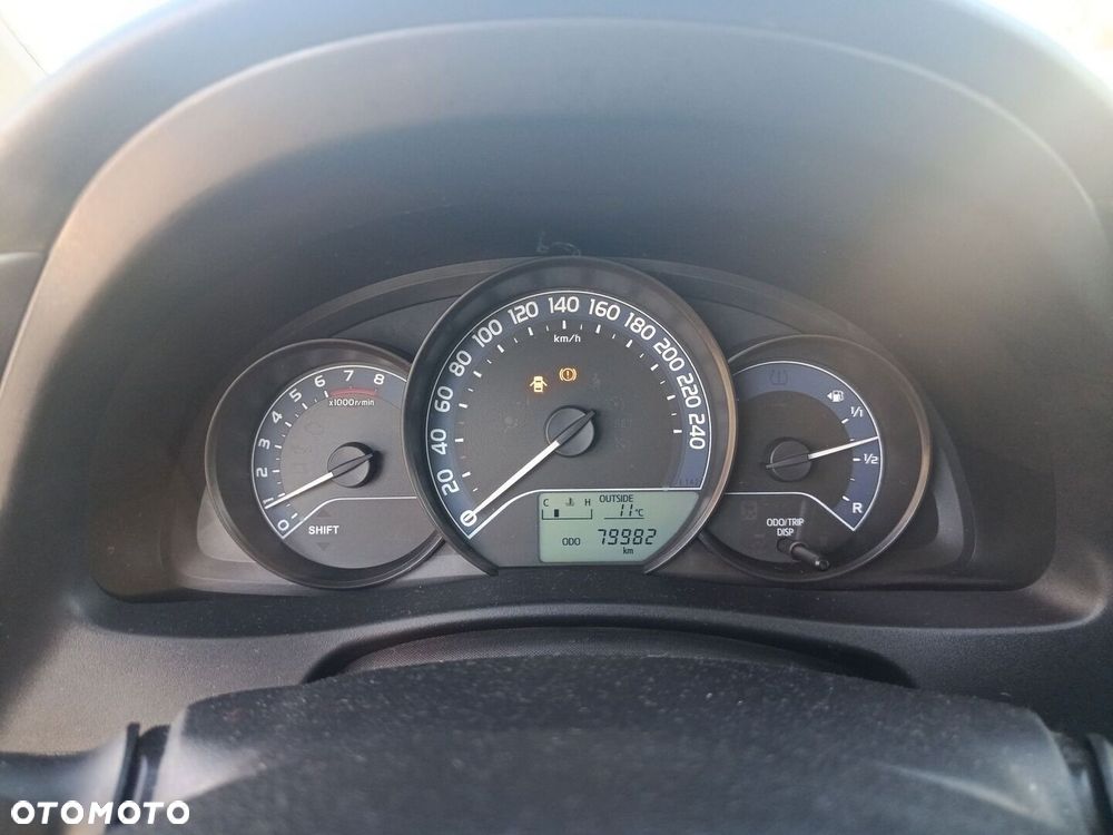 Toyota Auris 1.33 VVT-i Active - 17