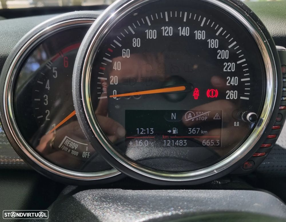 MINI 5 Portas Cooper D - 34