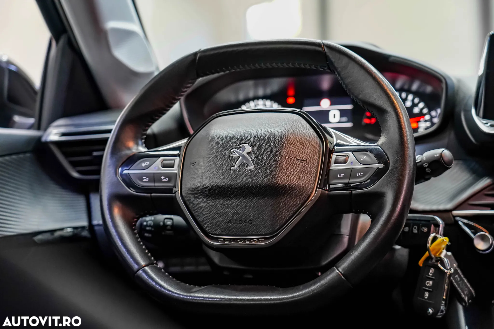 Peugeot 208 1.2 L PureTech STT Active - 12