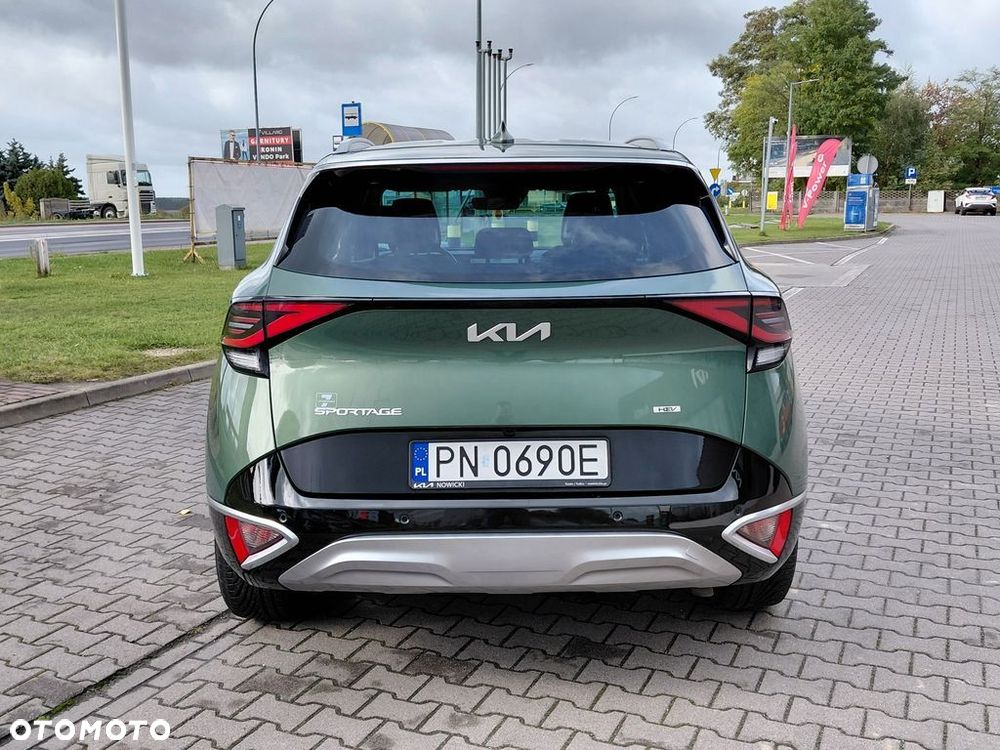 Kia Sportage 1.6 T-GDI HEV Business Line 2WD - 4