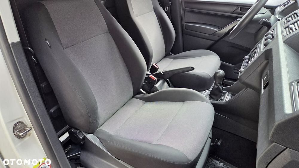 Volkswagen Caddy - 17