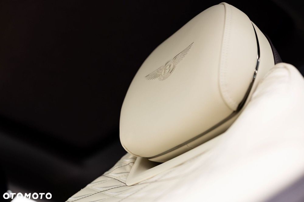 Bentley Continental GT - 14