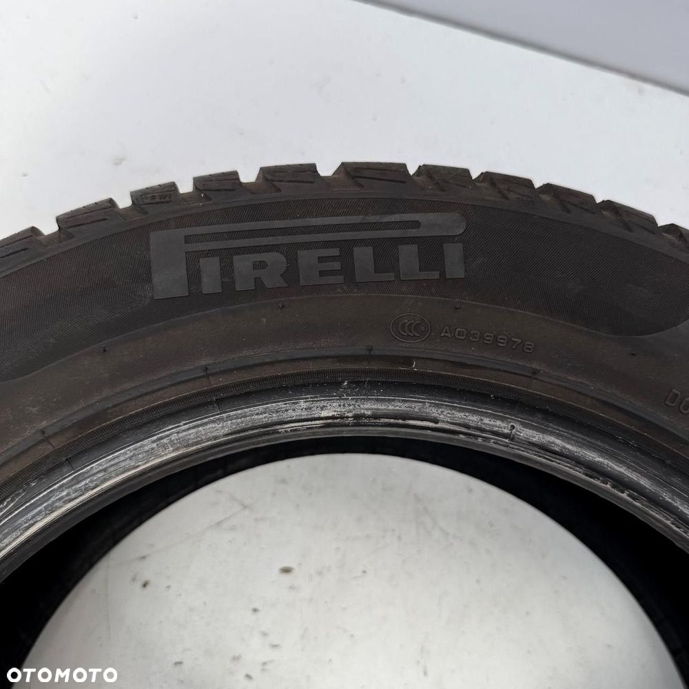 Opona 205/55/16 Pirelli Sottozero 3 (F5266) - 2