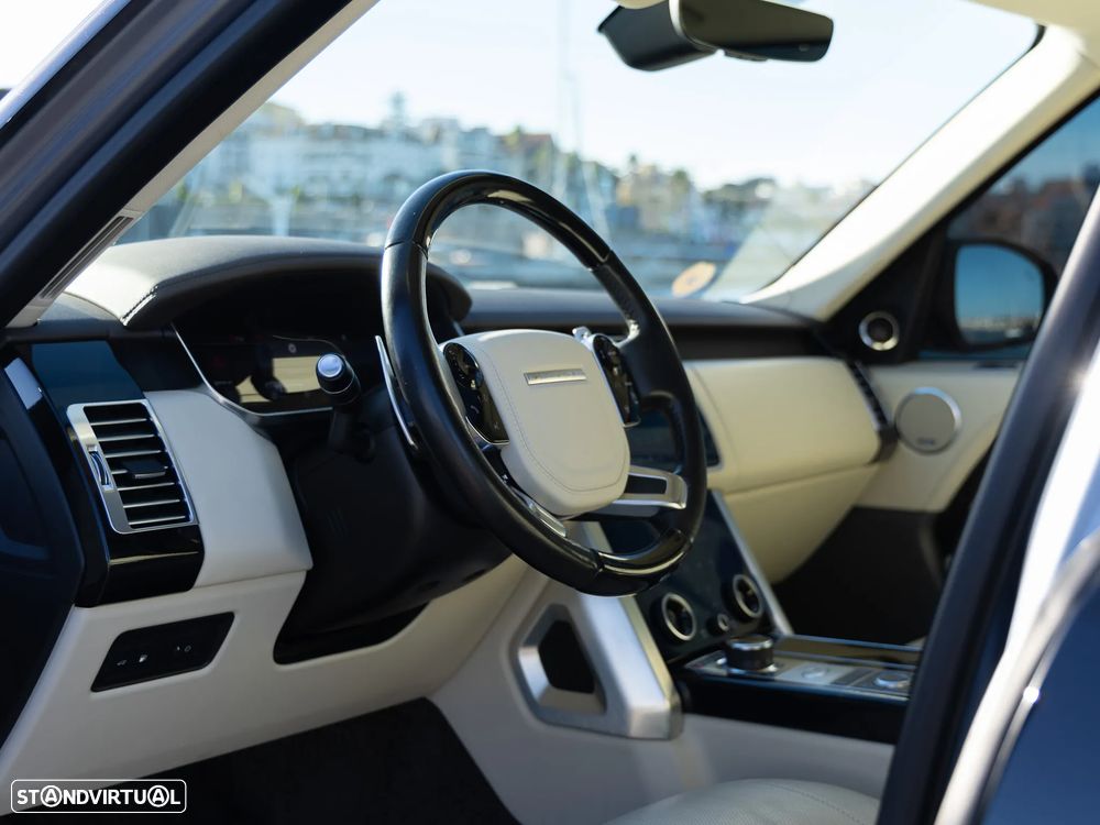 Land Rover Range Rover P400e Plug-in Vogue - 11