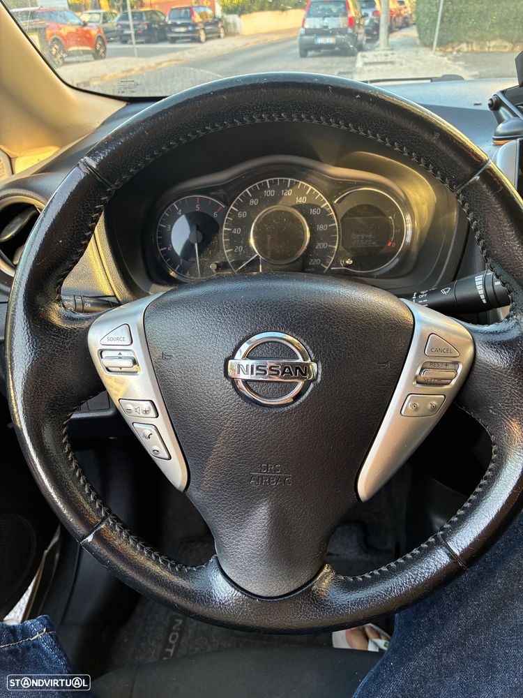Nissan Note 2016 photo 2