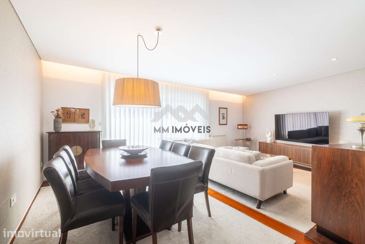 Apartamento T3 |170 m²| 3 Frentes | Vista Rio | 2 Lugares de Garagem | - Grande imagem: 4/45