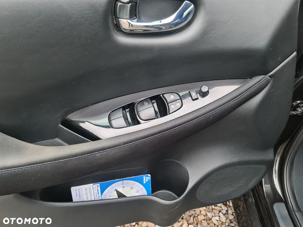 Nissan Leaf 40 kWh 2.ZERO Edition - 12