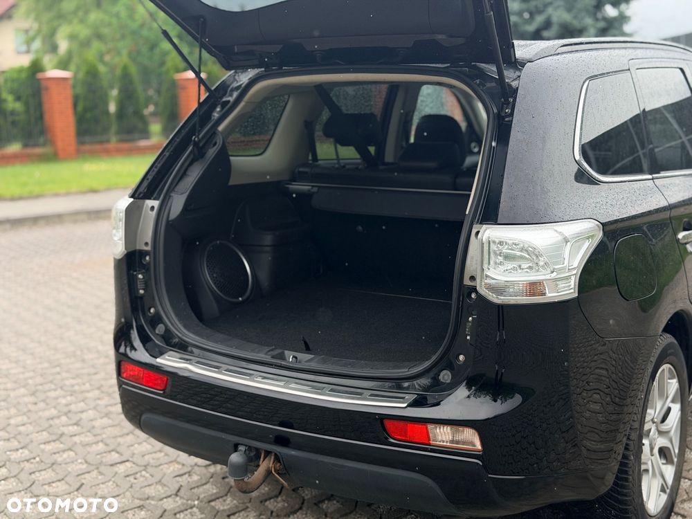 Mitsubishi Outlander - 7